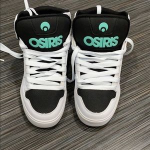 OSIRIS size 7 white and blue boys men shoes